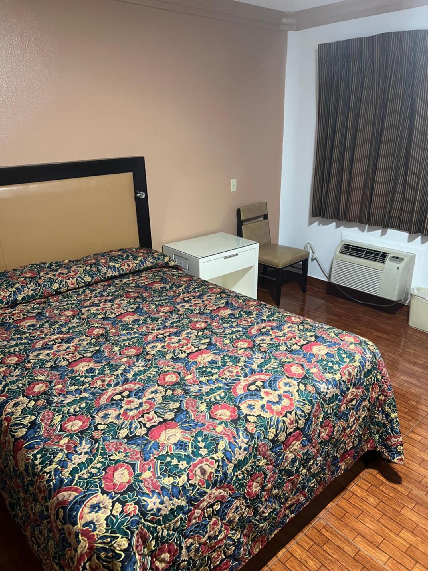 King Hotel